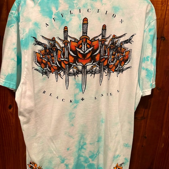 Unisex Affliction t-shirt Size large. Never worn. - Picture 2 of 2